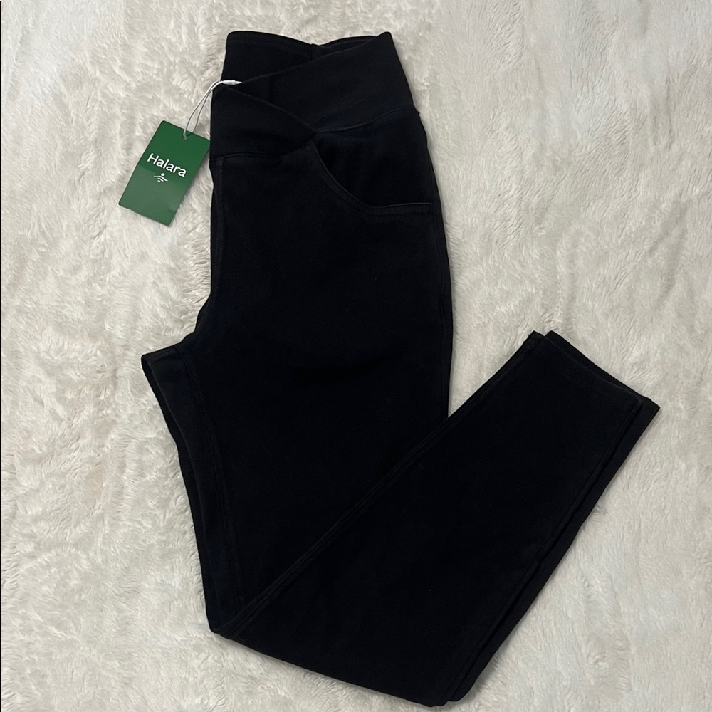 HALARA Black High-Rise Jeggings with Slim Leg